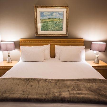 Airport Inn And Suites Edenvale Εξωτερικό φωτογραφία