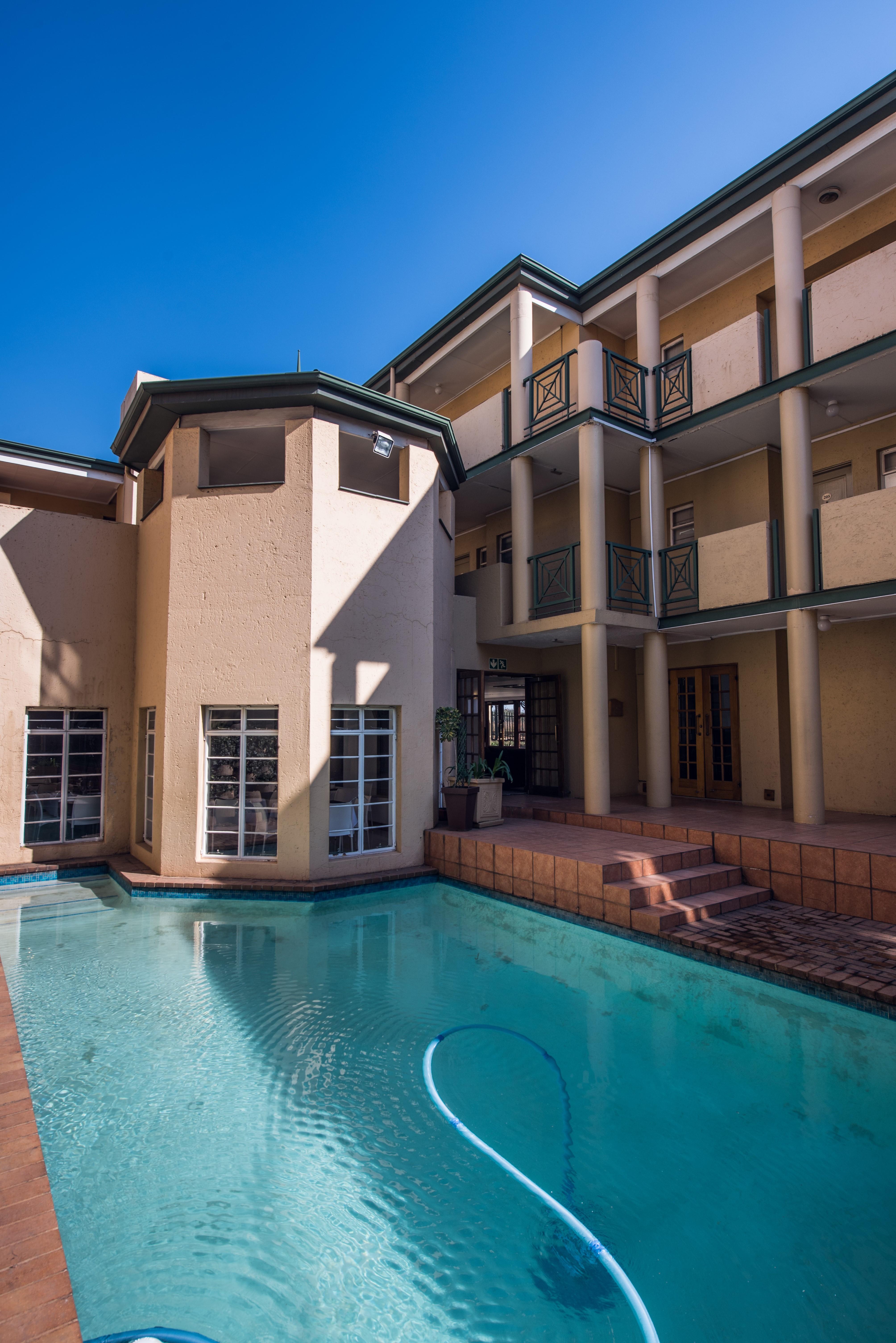 Airport Inn And Suites Edenvale Εξωτερικό φωτογραφία