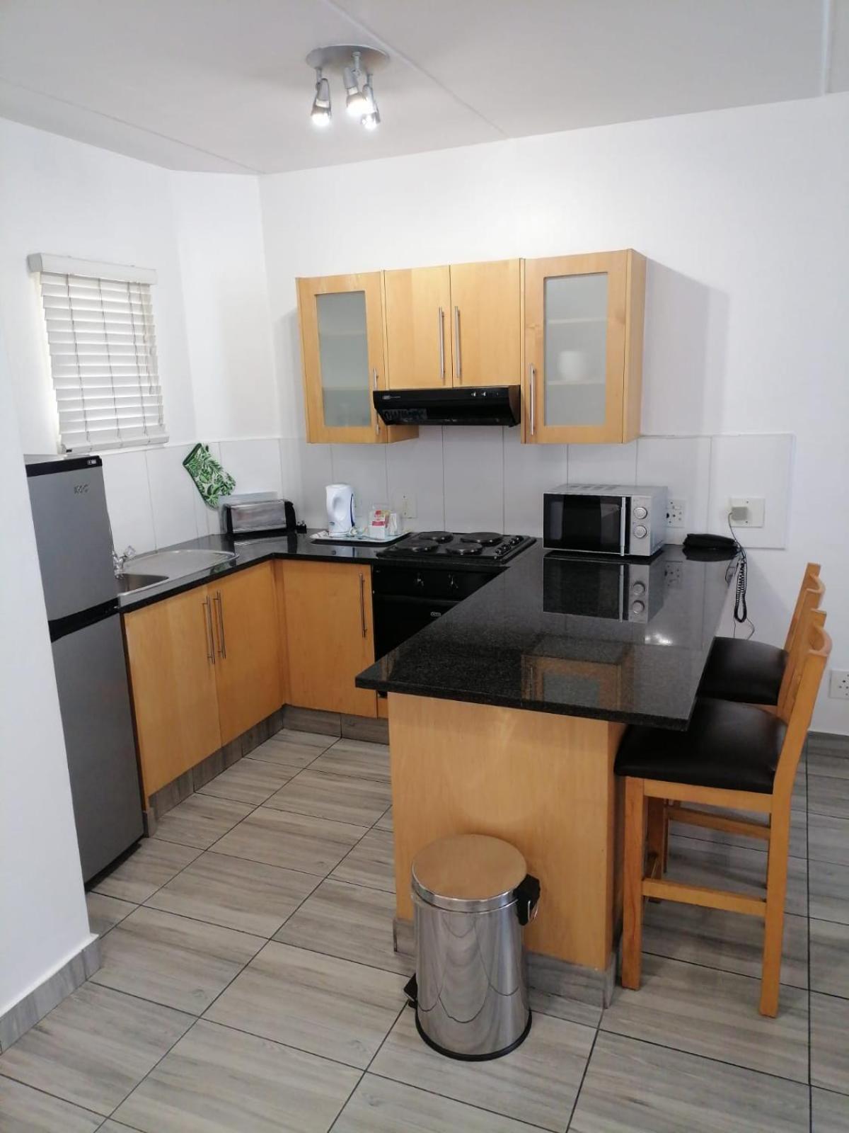 Airport Inn And Suites Edenvale Εξωτερικό φωτογραφία