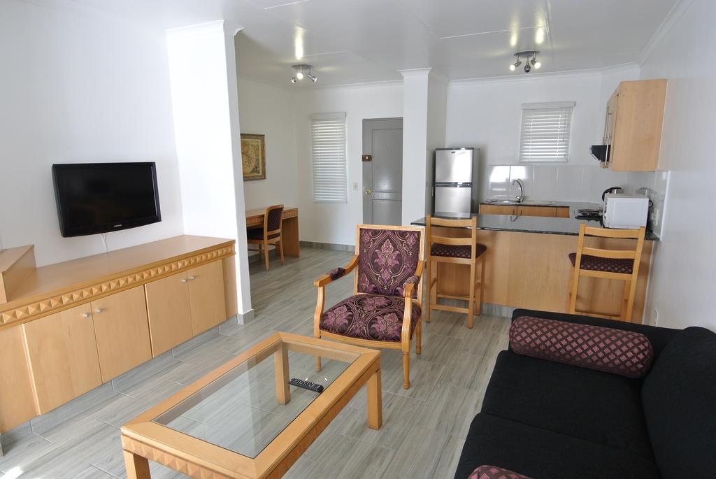 Airport Inn And Suites Edenvale Εξωτερικό φωτογραφία
